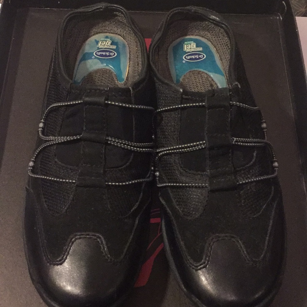 DR SCHOLL’S NATURAL SPORT BLACK SHOES / FLATS